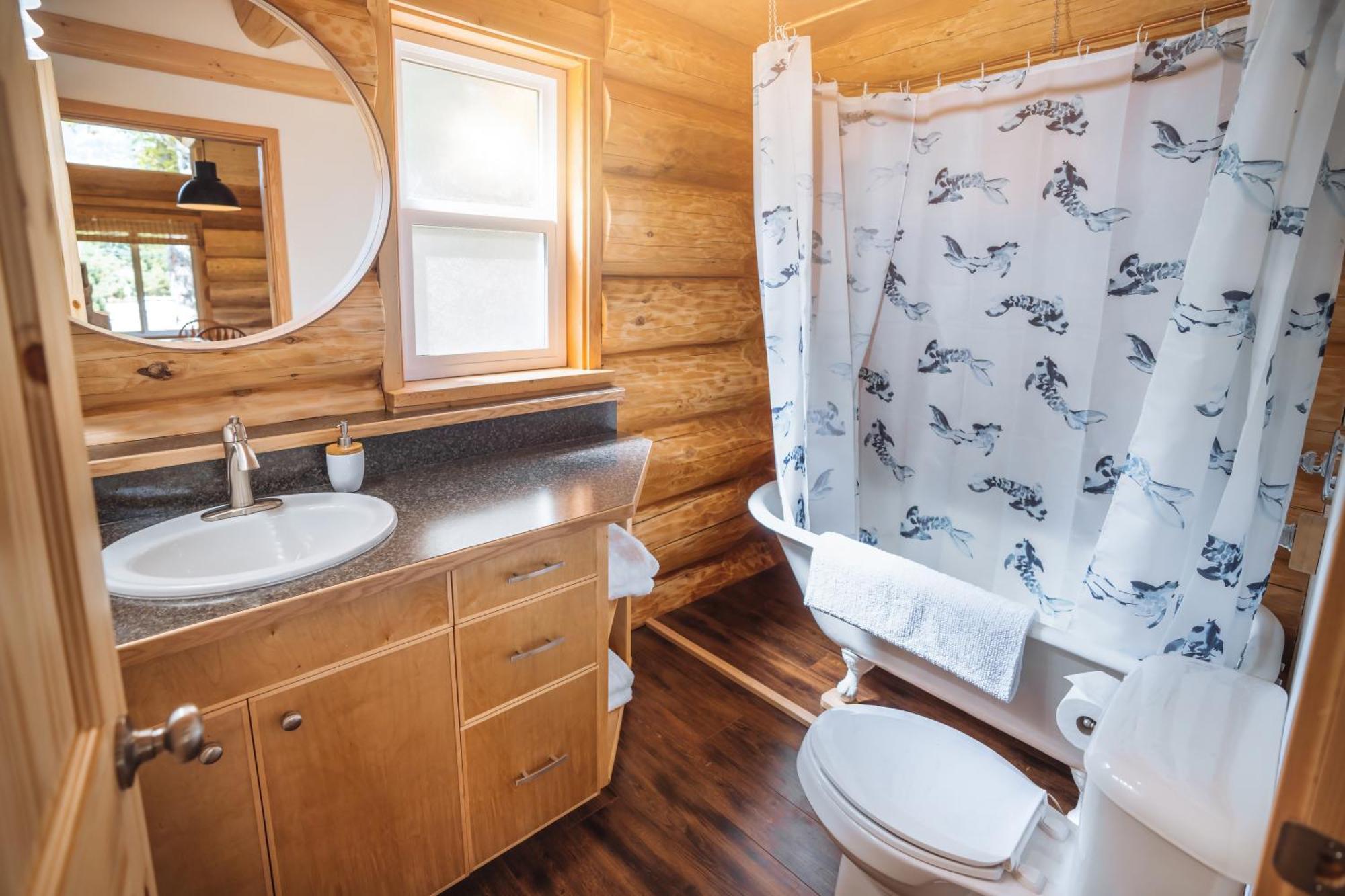 Bella Coola Grizzly Tours And Resort Hagensborg 外观 照片